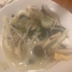 卵と野菜たっぷり☆子供用うどん